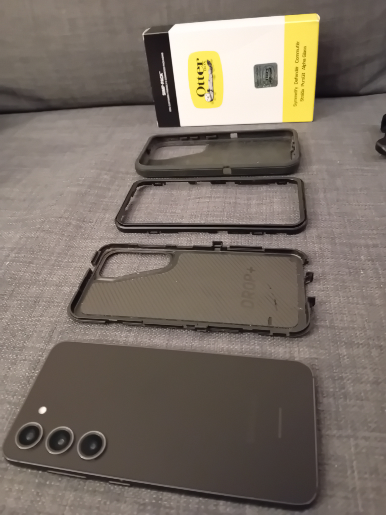 Otterbox Symmetry/Defender/Commuter Galaxy S23 Case - photo 3
