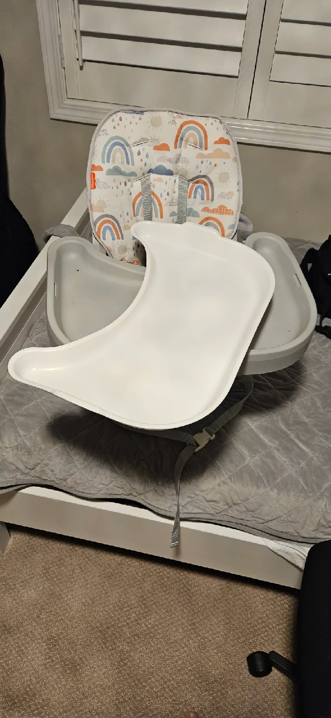 Fisher-Price Rainbow Booster Seat image indicator(2)