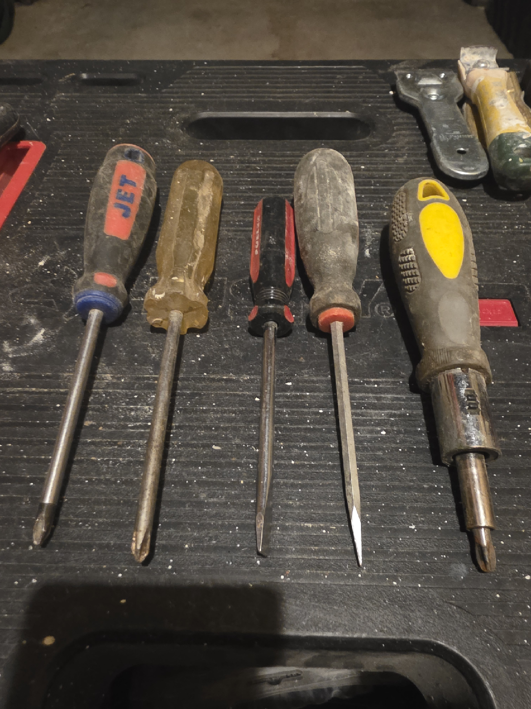 Used Screwdriver Set (5 Pieces)