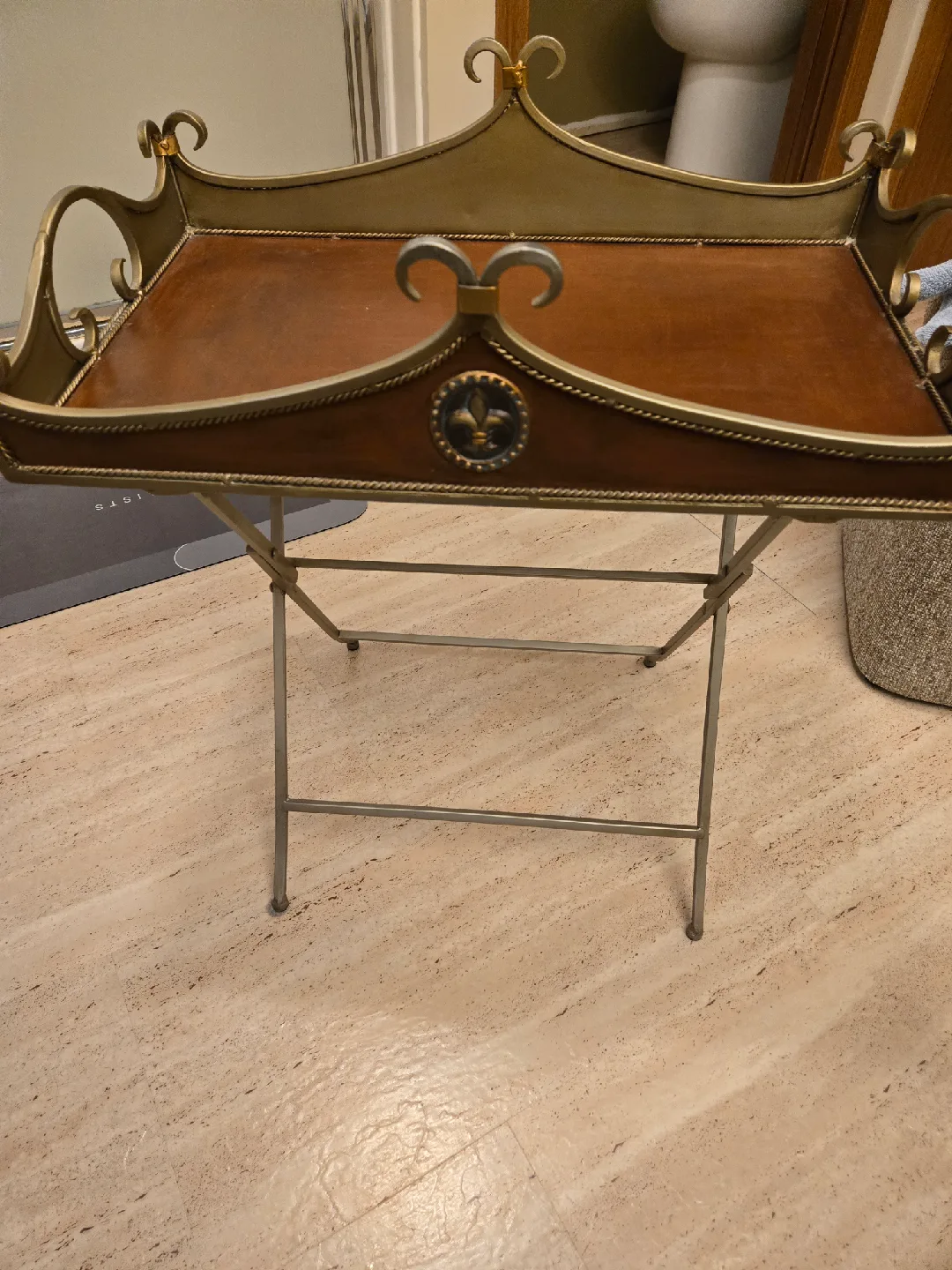Vintage Style folding table with matching shelf. image indicator(4)