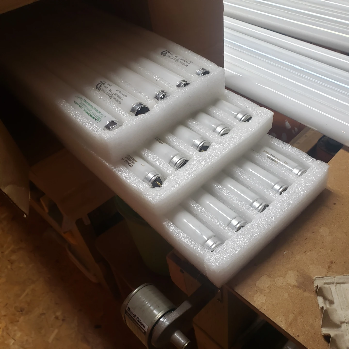 32W T8 Trimline Fluorescent Tubes