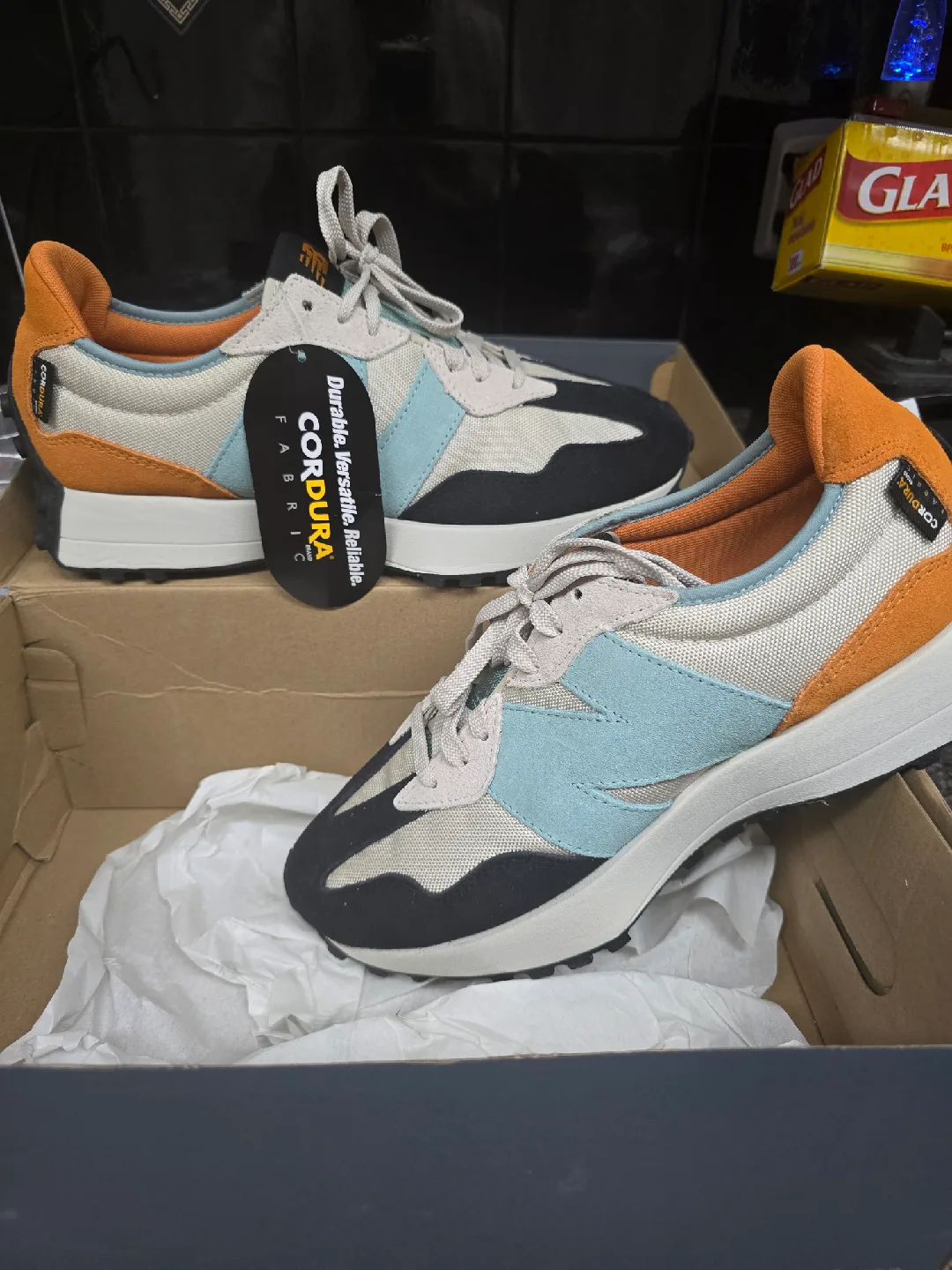 New Balance Men's 327 MS327WH1 - Size 11 image indicator(2)