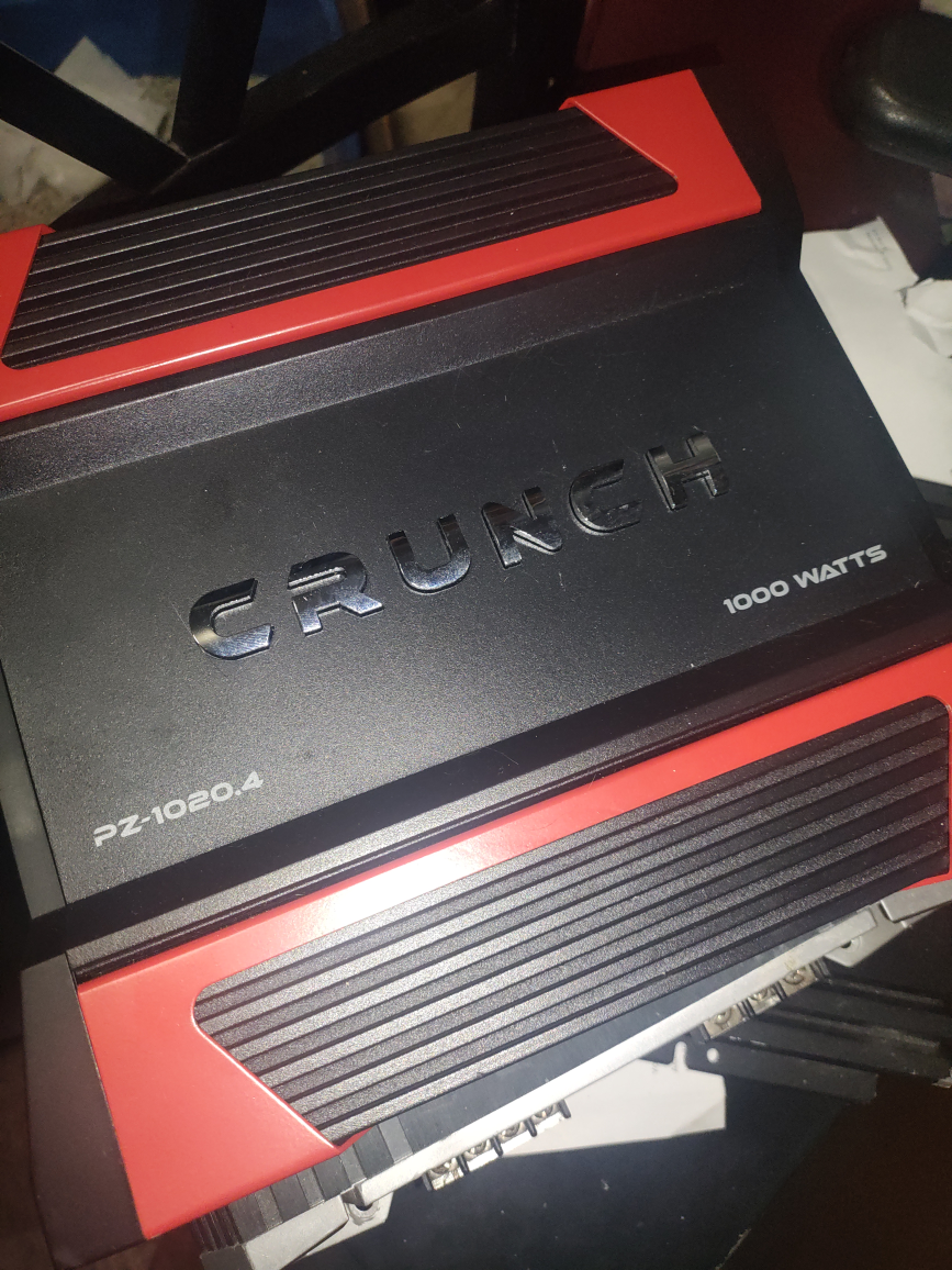 Crunch PZ-1020.4 1000 Watts Amplifier