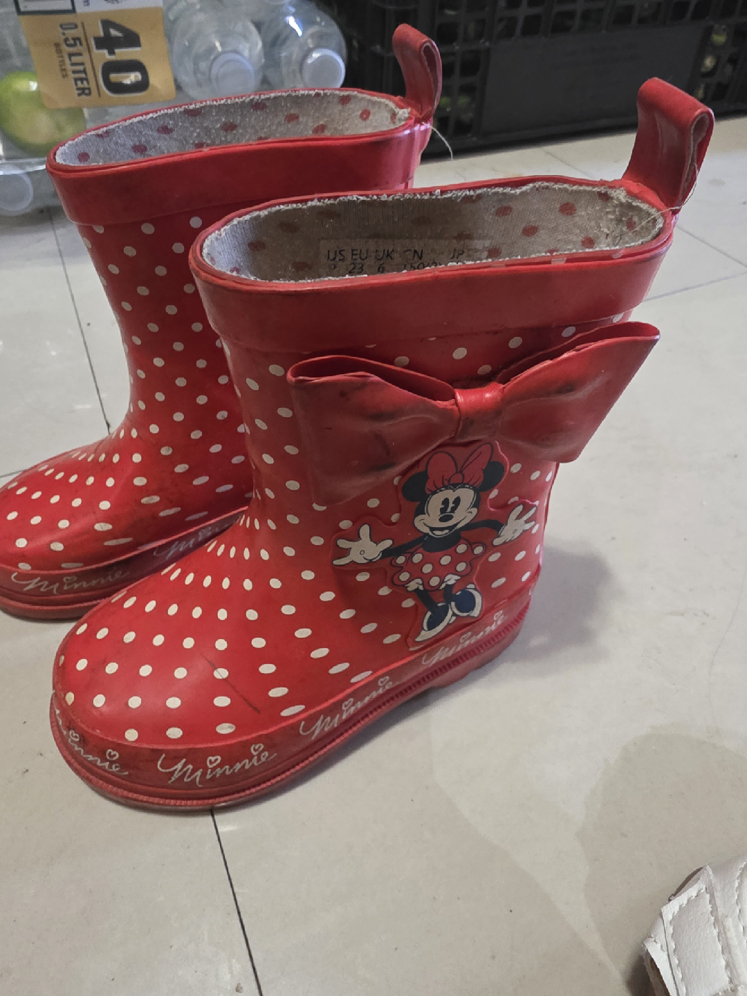 Minnie Mouse Red Polka Dot Rain Boots - Size 7