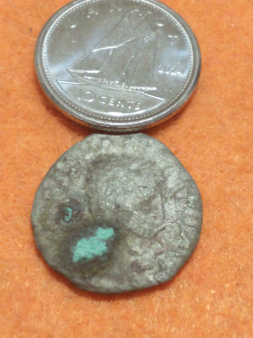 Ancient Roman silver coin, unattributed, circa 3rd-4th century - photo 3