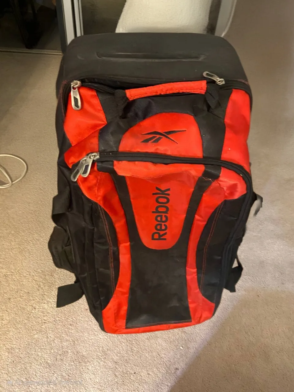 Reebok Rolling Backpack - Red & Black image indicator(3)
