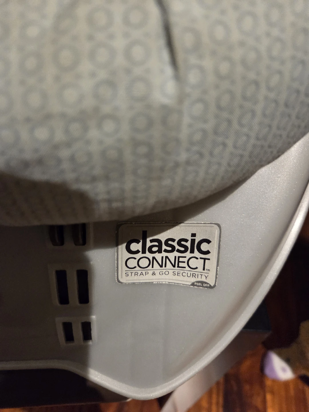 Graco SnugRide Classic Connect Infant Car Seat - photo 5