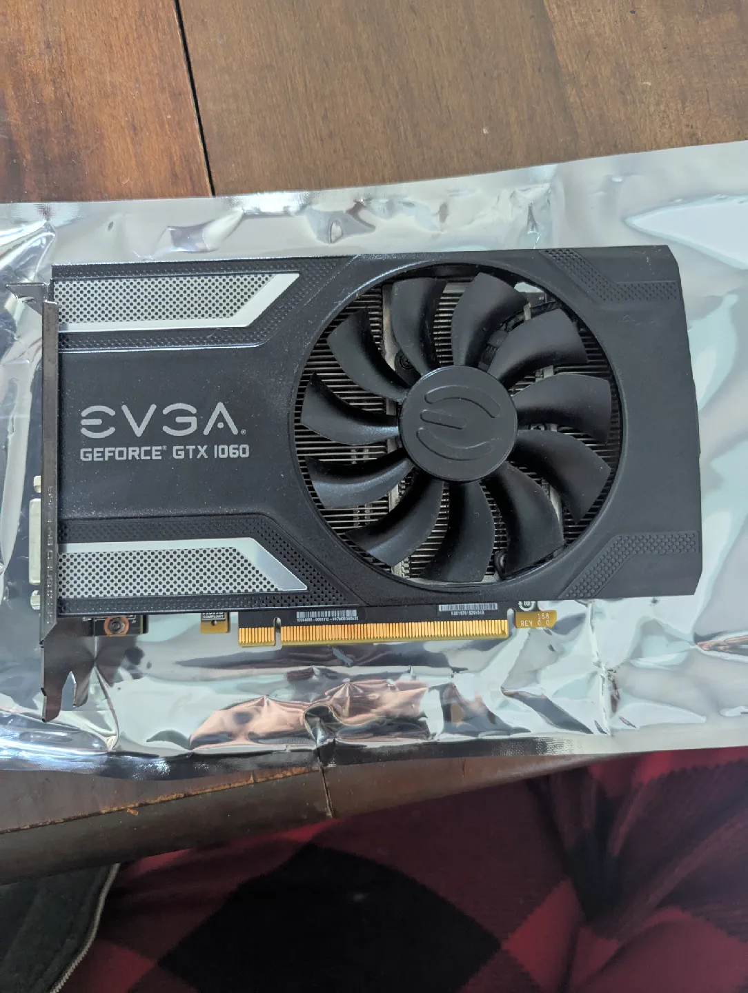 EVGA GeForce GTX 1060 6GB Superclocked image indicator(5)