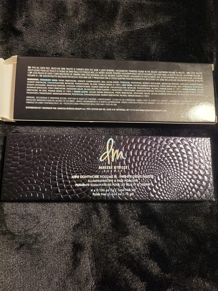 Danessa Myricks Mini Lightwork Vol III Palette image indicator(2)