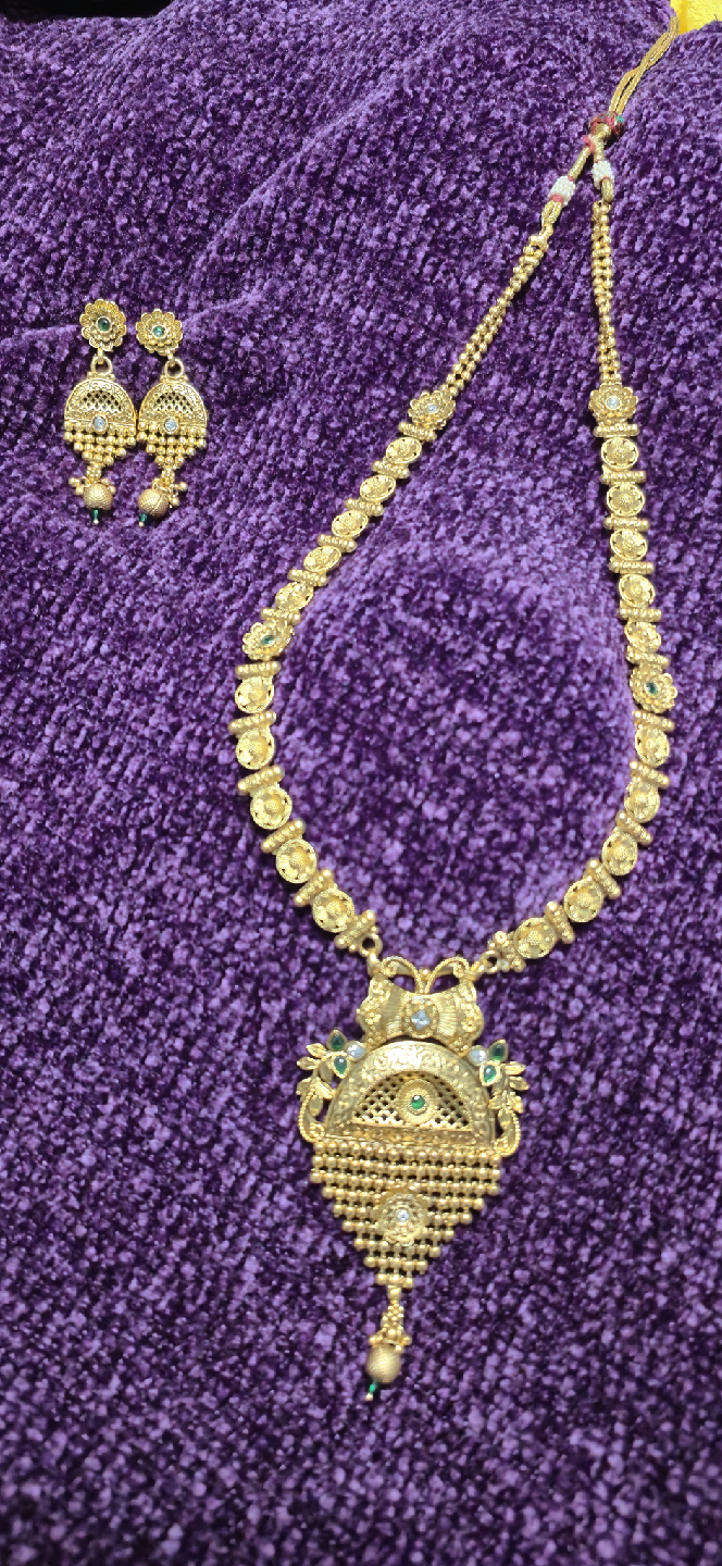 Gold Look. Zero Tarnish. 100% Head-Turner.