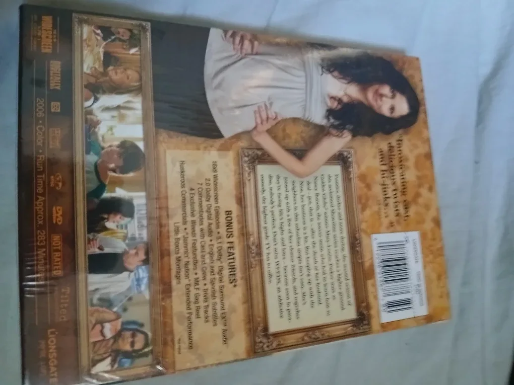 Weeds DVD Seasons 1-3 image indicator(5)