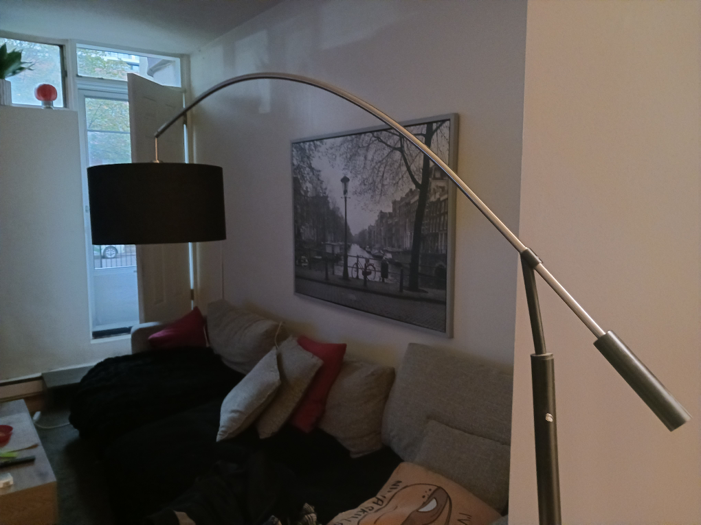 Black Arc Floor Lamp