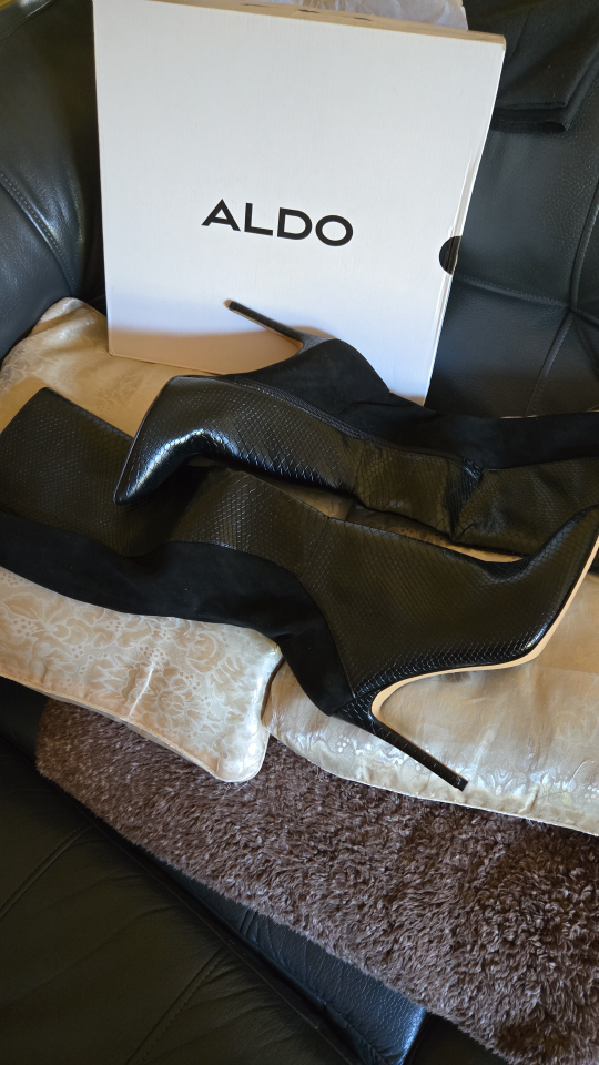 Aldo Black Snakeskin Heeled Boots - photo 2