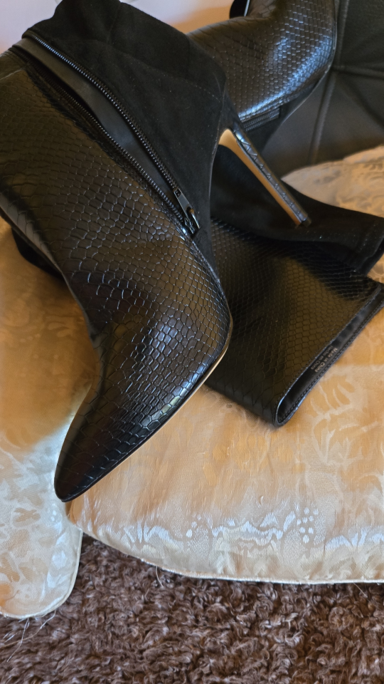 Aldo Black Snakeskin Heeled Boots - photo 3