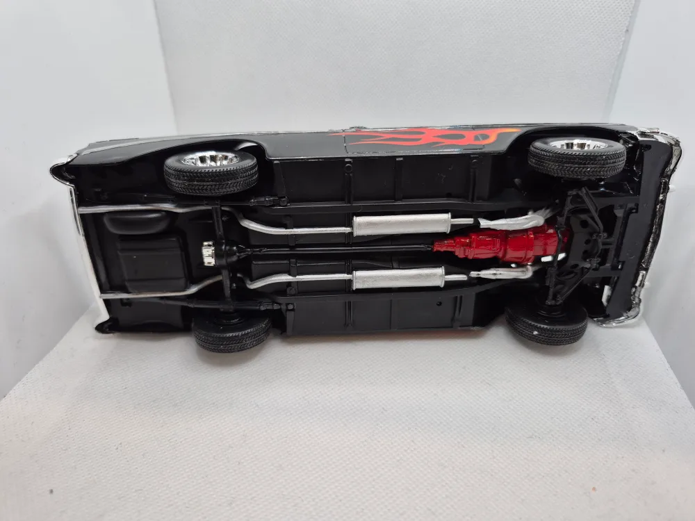 1956 Chevy Bel Air Plastic Model Car image indicator(6)