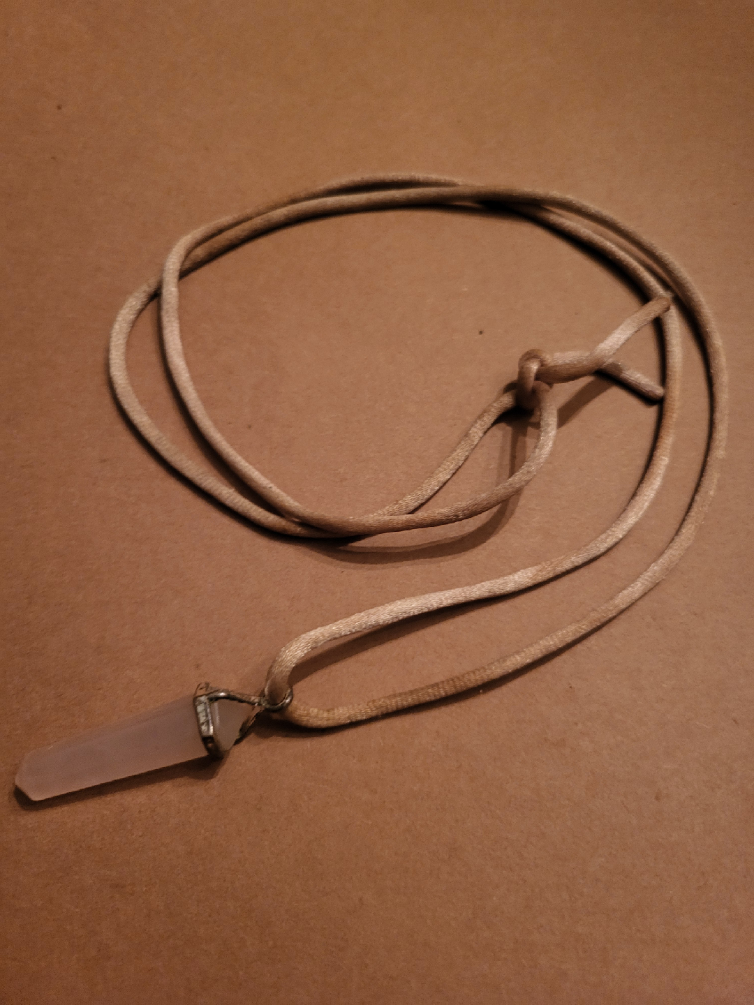 Rose Quartz Crystal Necklace - photo 3