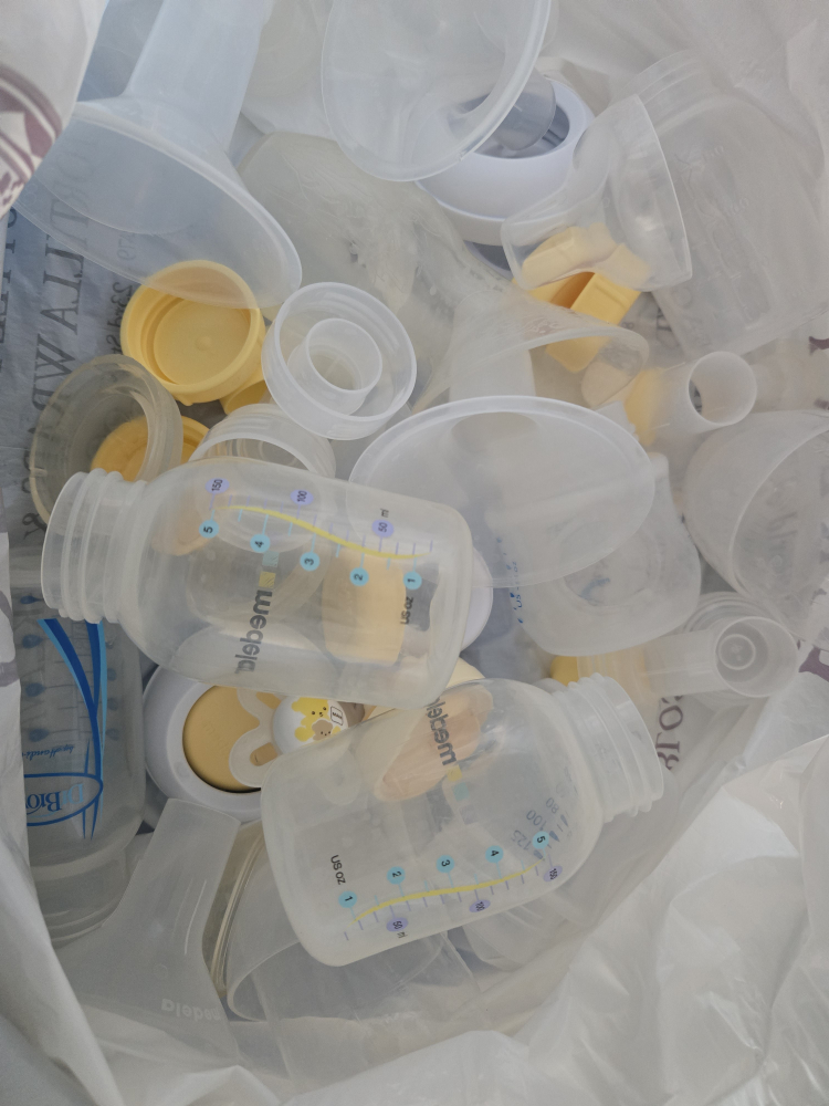 Medela Pump In Style Breast Pump Backpack - photo 3