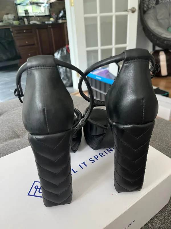 ALDO Platform Heels - Size 7 image indicator(2)