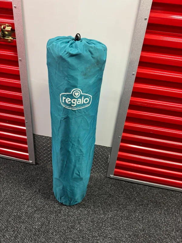 Regalo My Play Portable Playard 8 panels image indicator(2)