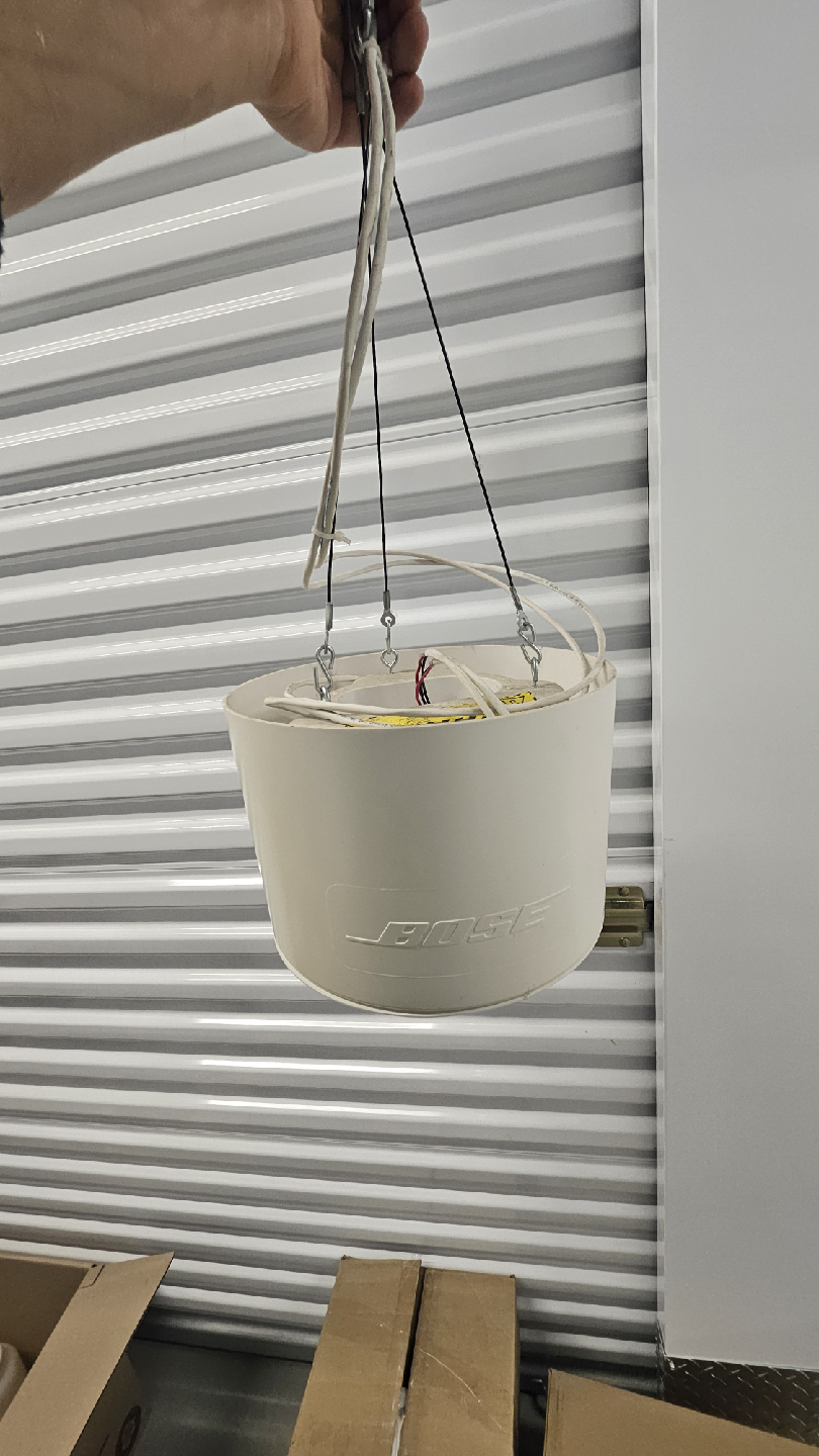 Bose Ceiling Speakers - White - photo 2