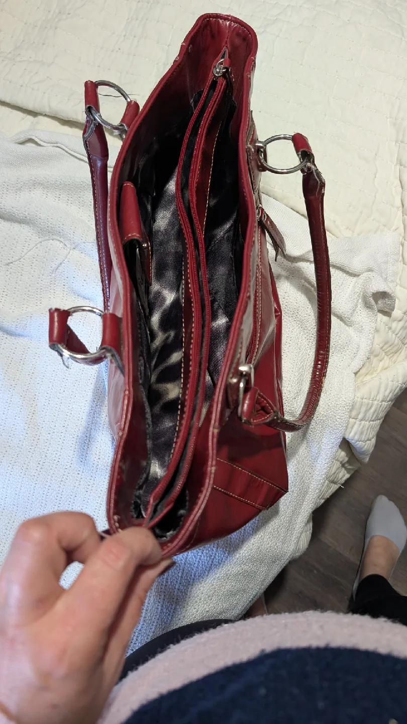 Burgundy / Red Tote Bag image indicator(3)