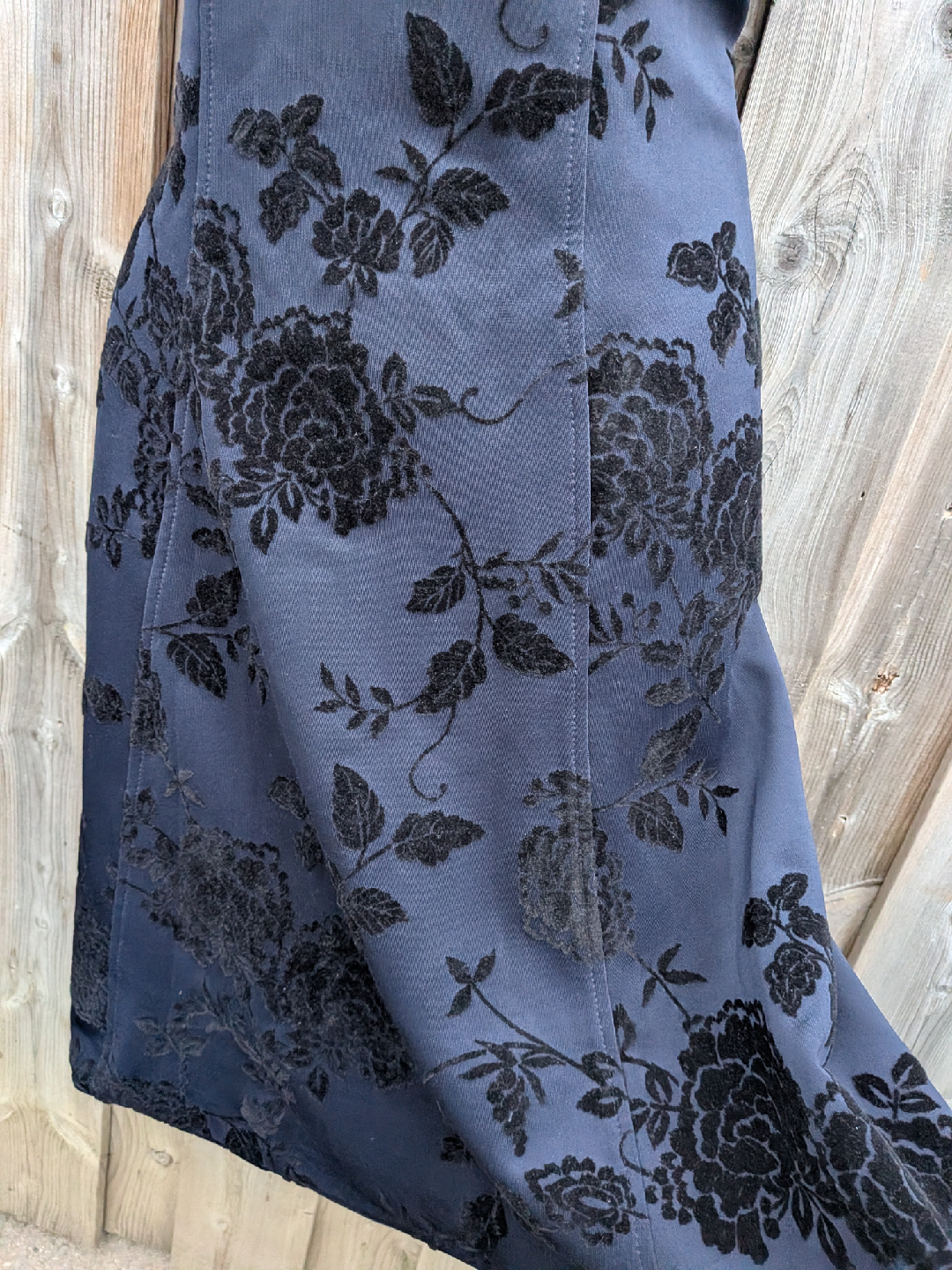Tommy Hilfiger Blue Floral flocked Dress sz 12 - photo 3