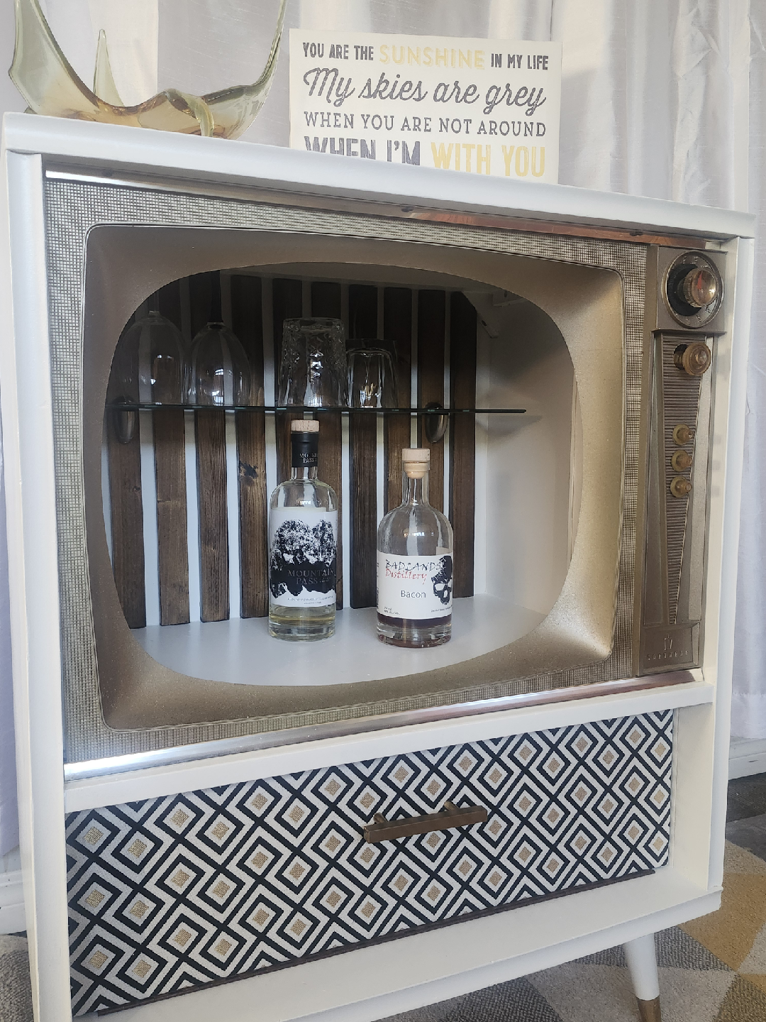 Vintage TV bar cabinet - photo 5