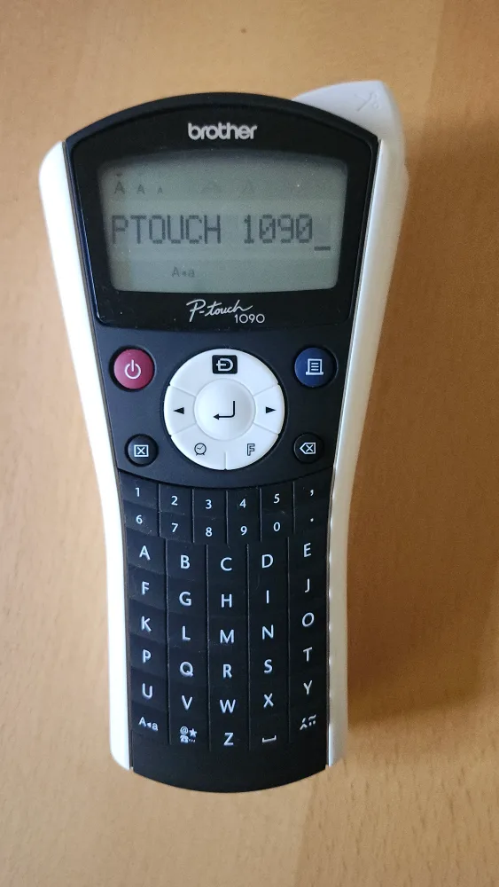 Brother P-Touch 1090 Label Maker thumbnail