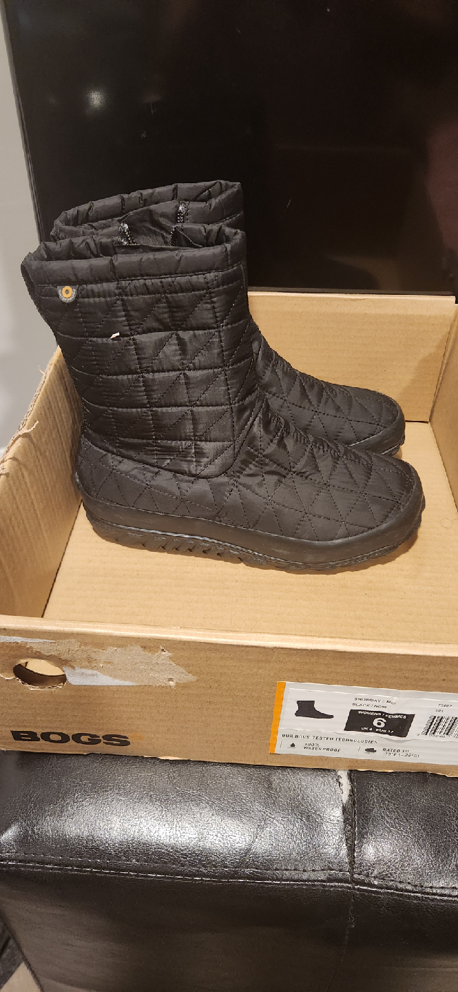 Bogs Snowday II Black Boots - Size 6 - photo 5