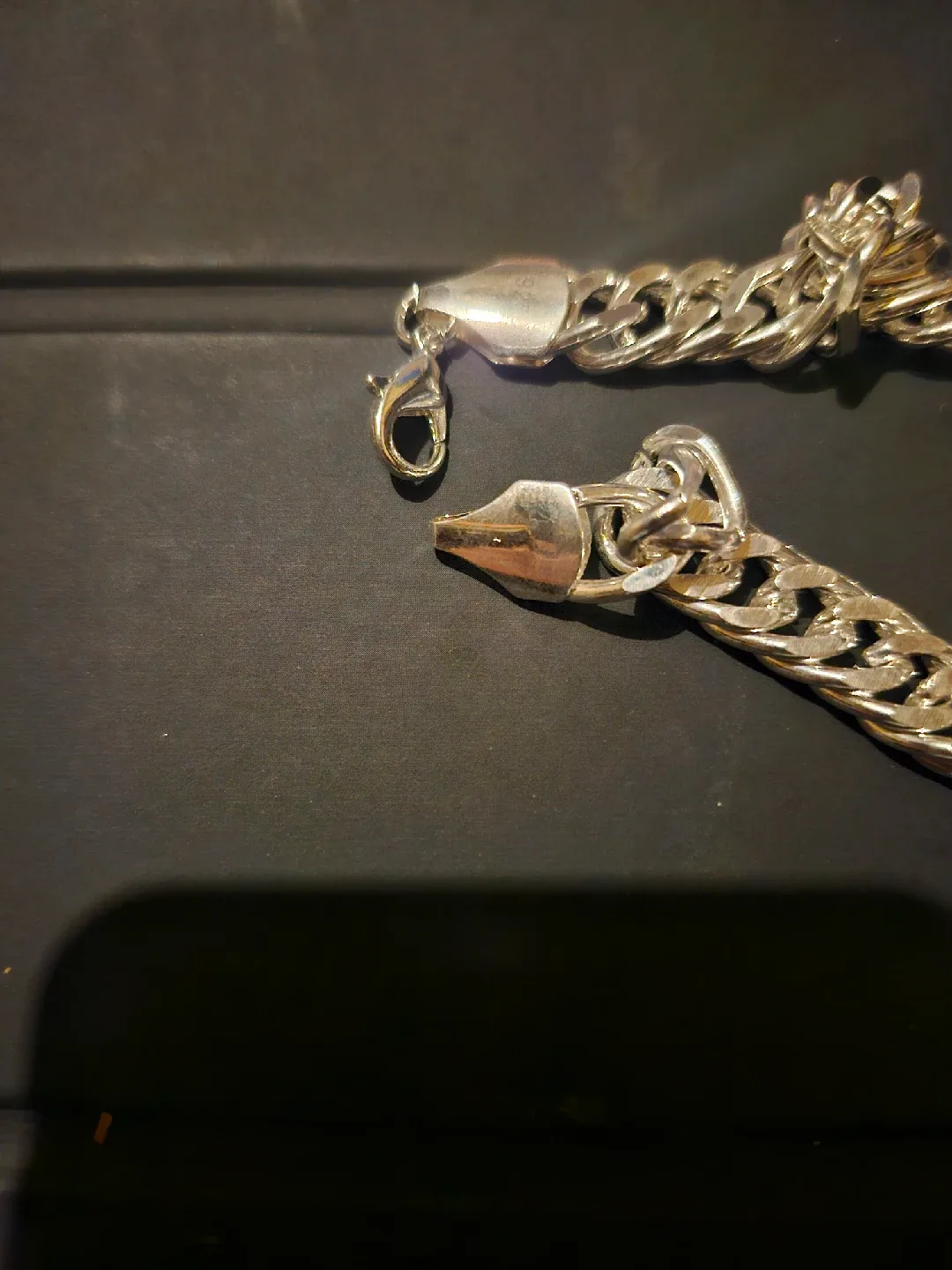 Silver Plated Chain Link Bracelet image indicator(3)