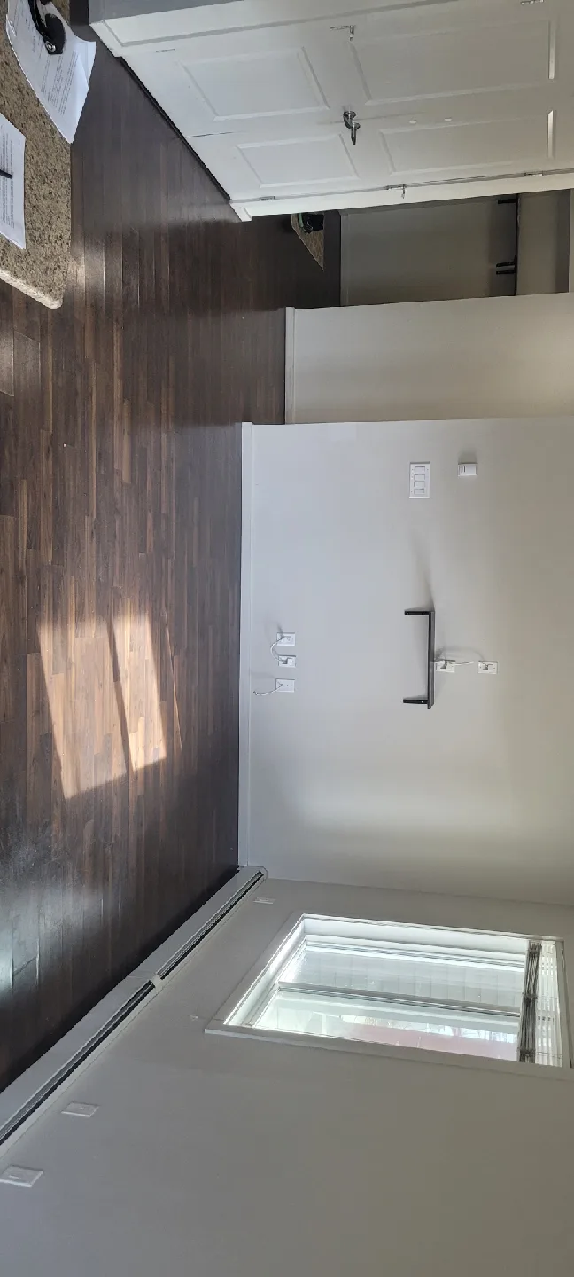 CONDO for sale image indicator(10)