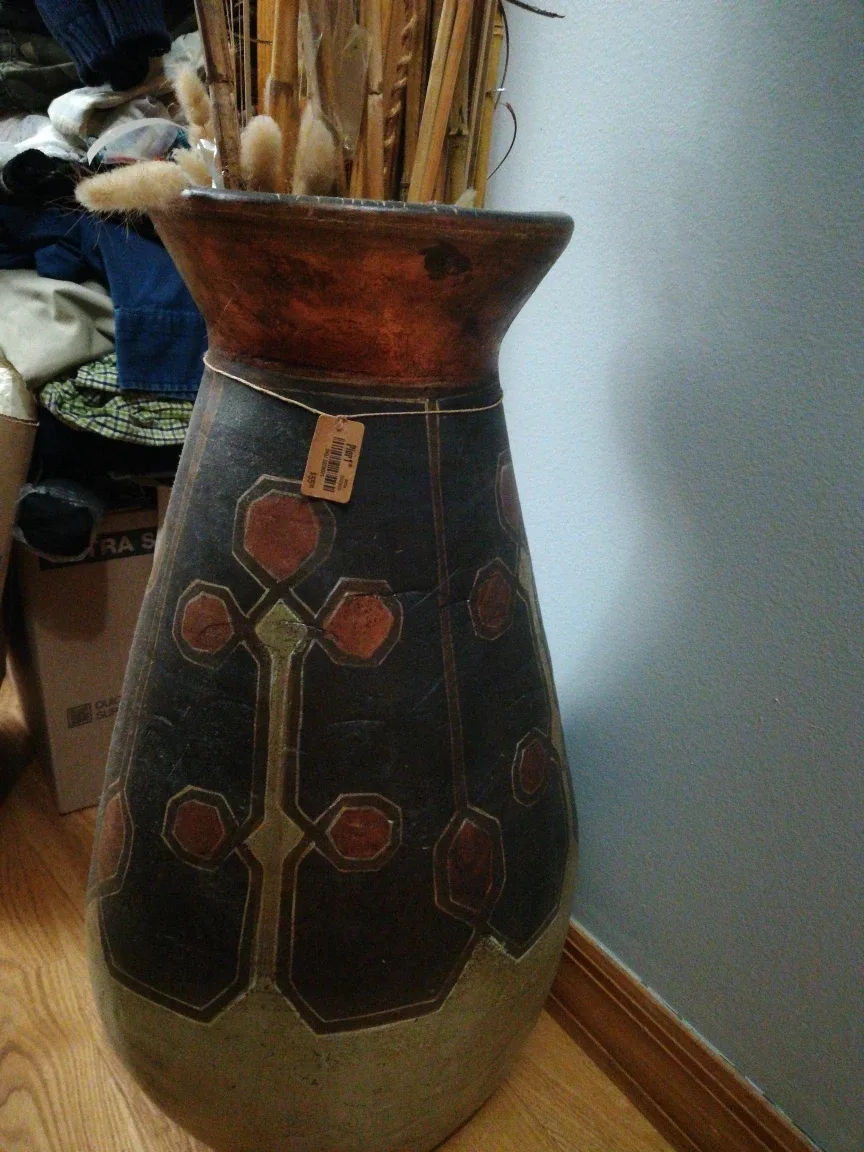 Pier 1 Vase - Home Decor