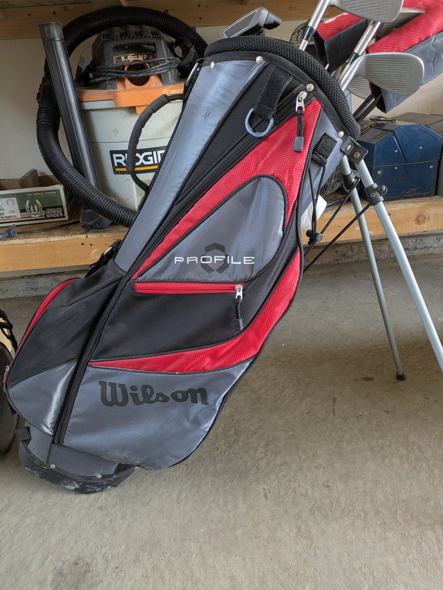 Wilson Profile Golf Club Set with Bag