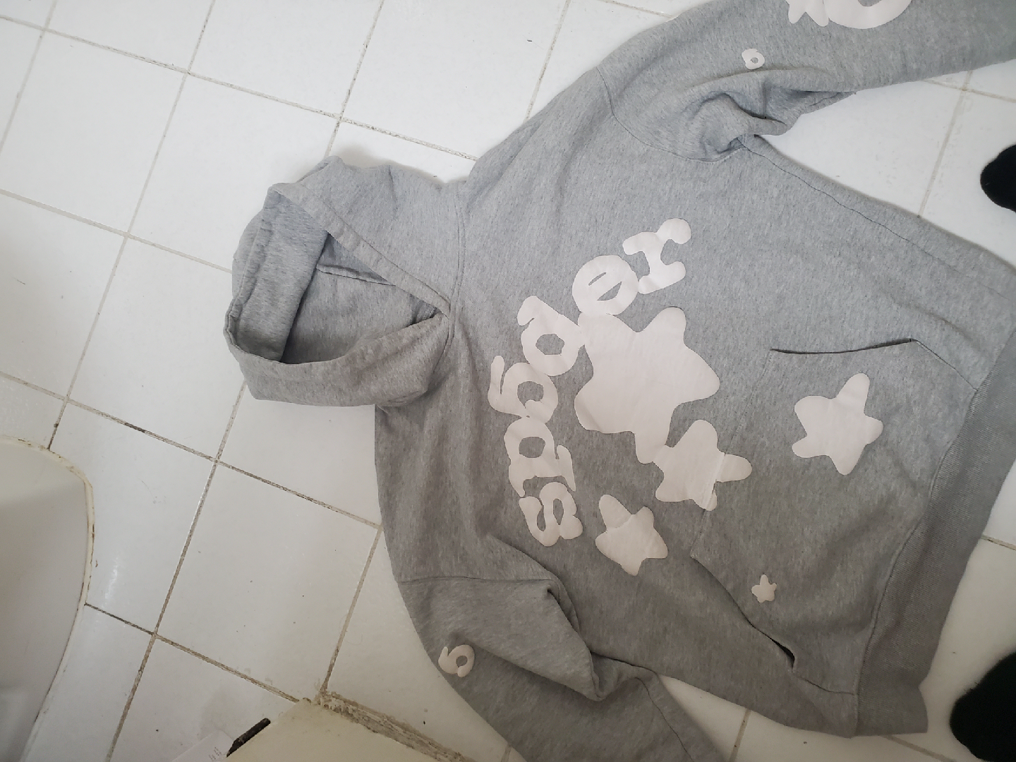 Black ovo hoodie, grey sp5der hoodie, large