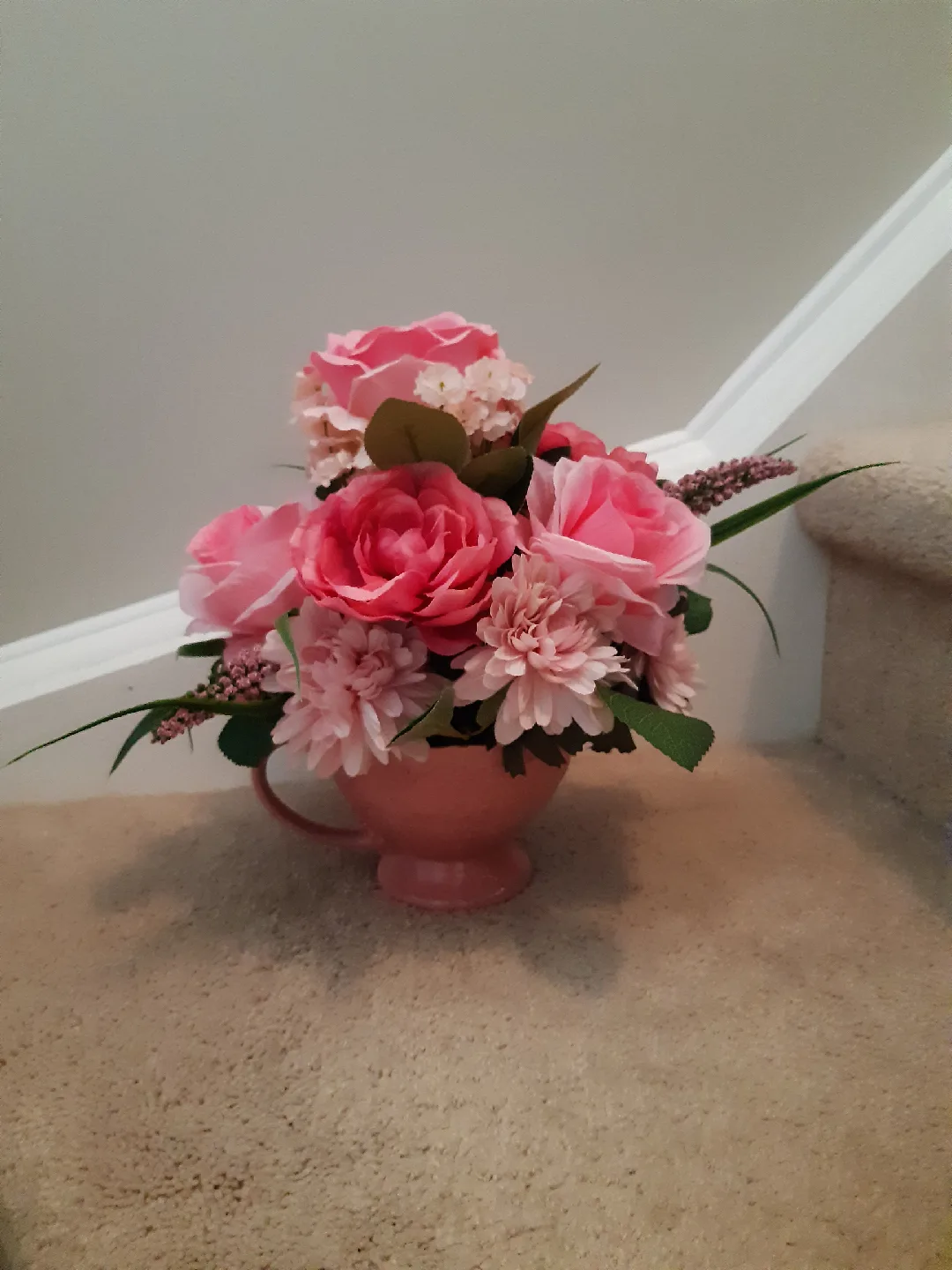 Touch of pink floral arrangement image indicator(2)