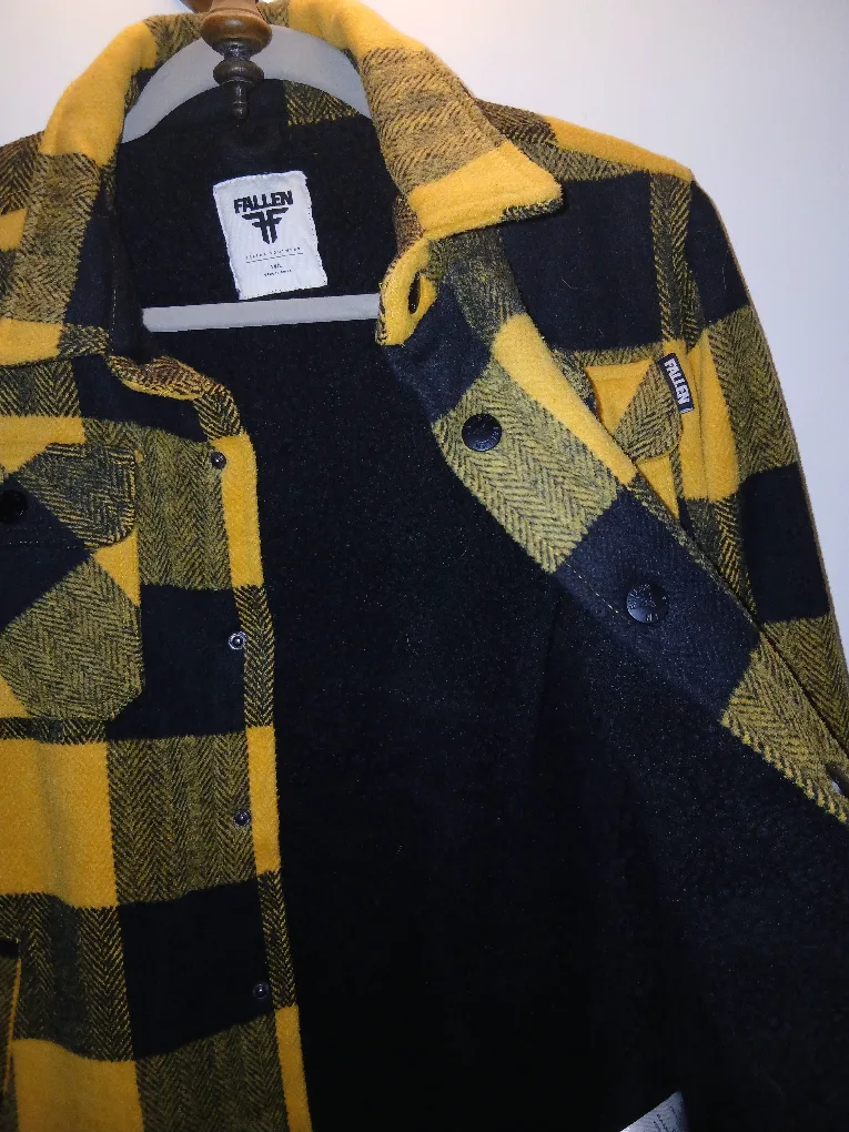 Fallen Plaid Flannel sherpa lined Jacket - Size Youth 14 Large image indicator(4)