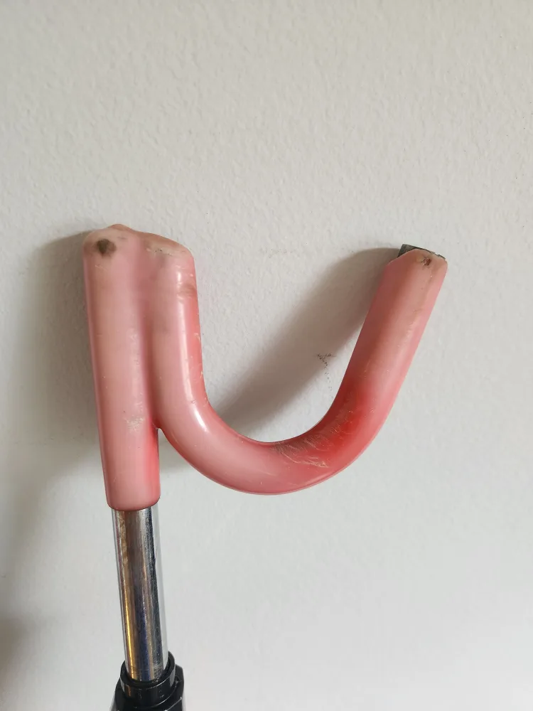 The Club Steering Wheel Lock image indicator(3)