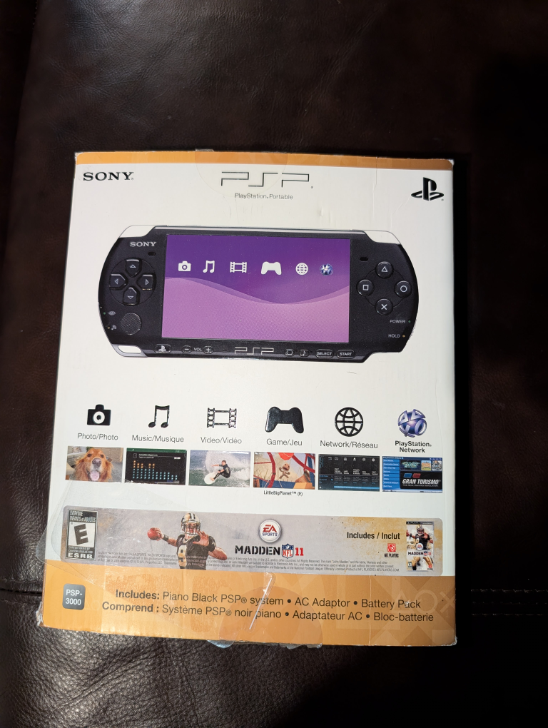 Sony PSP 3000 Piano Black w/ Madden 11 - photo 2