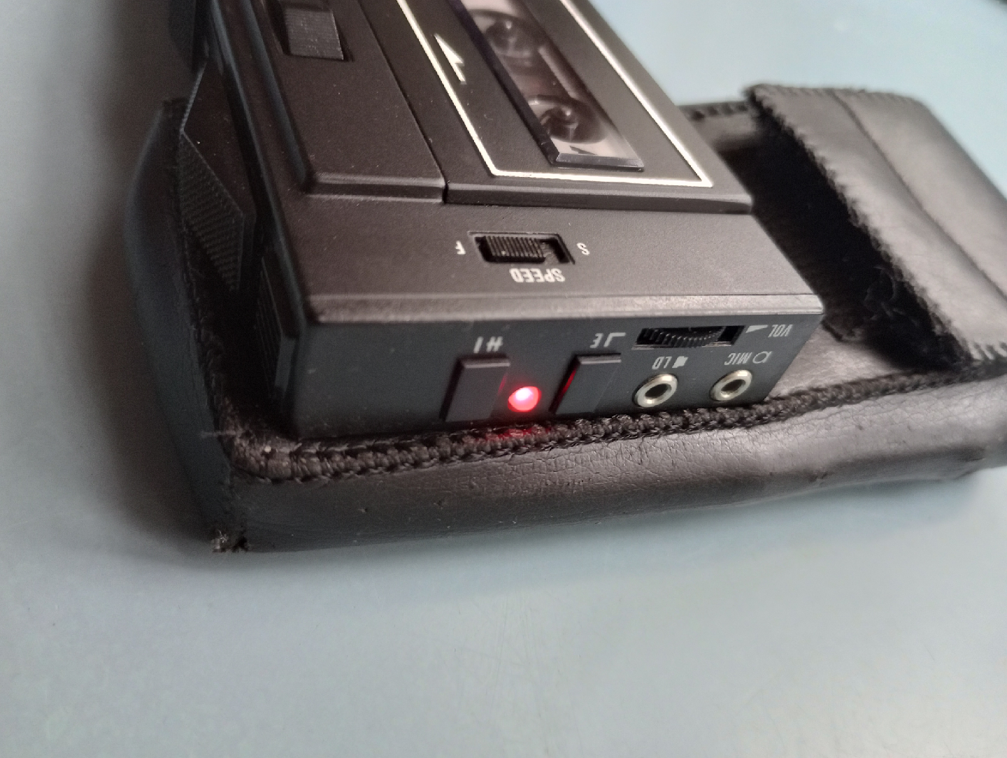 Lanier Micro Cassette Recorder Dictator P-124 - photo 3