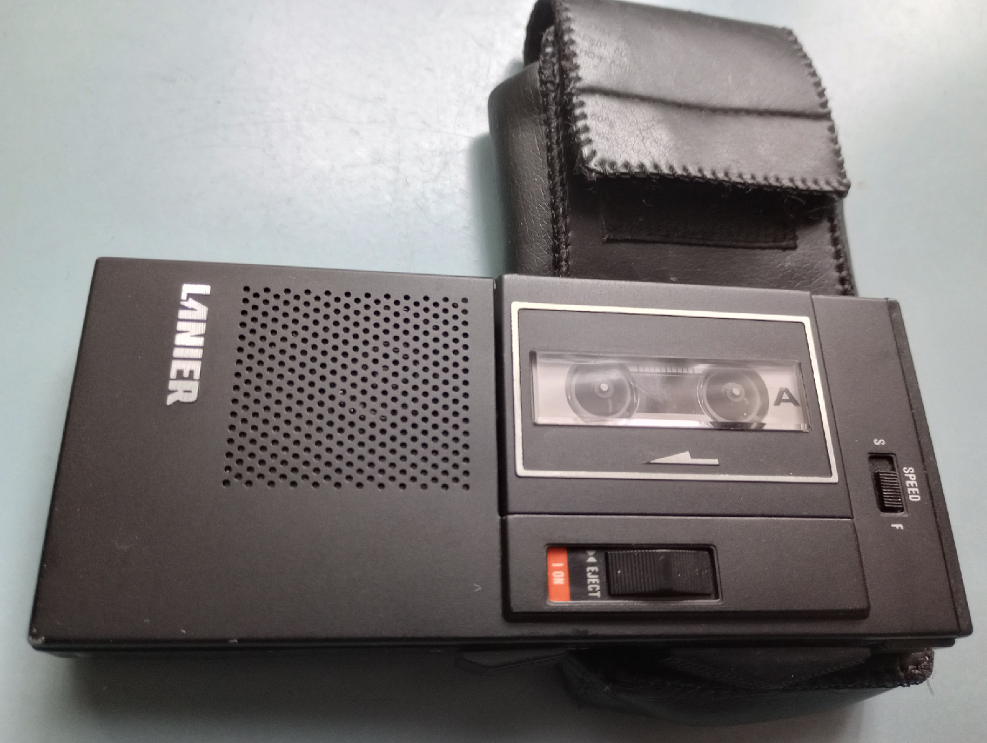 Lanier Micro Cassette Recorder Dictator P-124 - photo 4