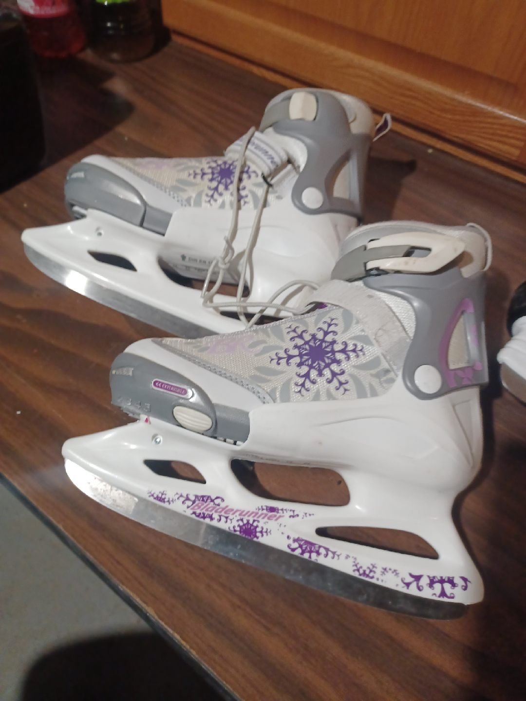 Bauer Ice Skates & Blade Inline Skates - photo 4