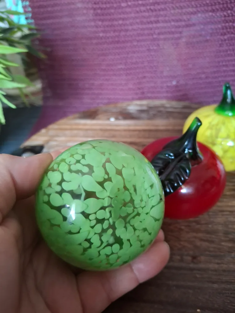 Glass Fruit Figurines image indicator(4)