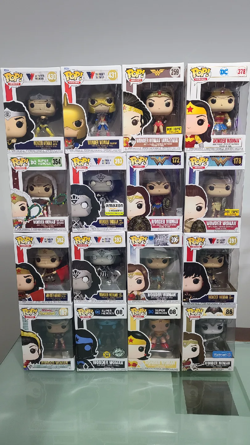 Funko Pop! Wonder Woman Vinyl Figures Collection thumbnail