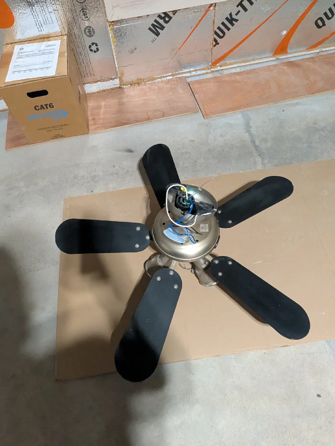 Ceiling fan with 5 blades image indicator(2)