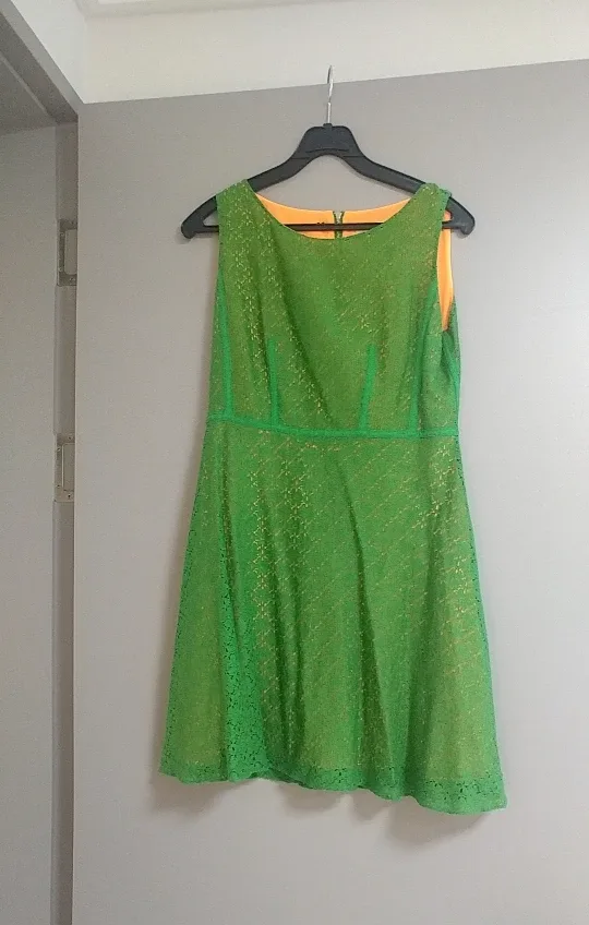 Green Lace Dress thumbnail