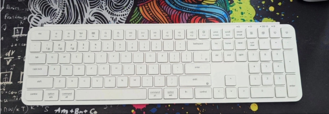 Keychron B6 Pro Full Size Wireless Keyboard - White 🥕