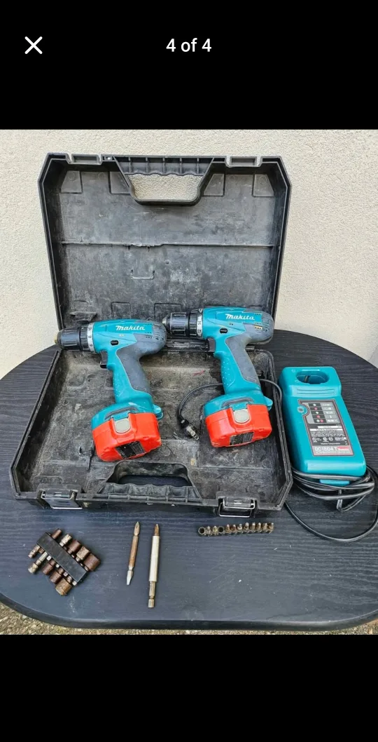 Makita Cordless Drill Set with Case image indicator(4)