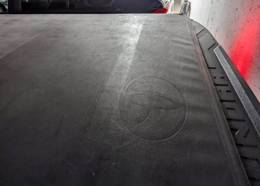 Truck Bed Cover - Tundra