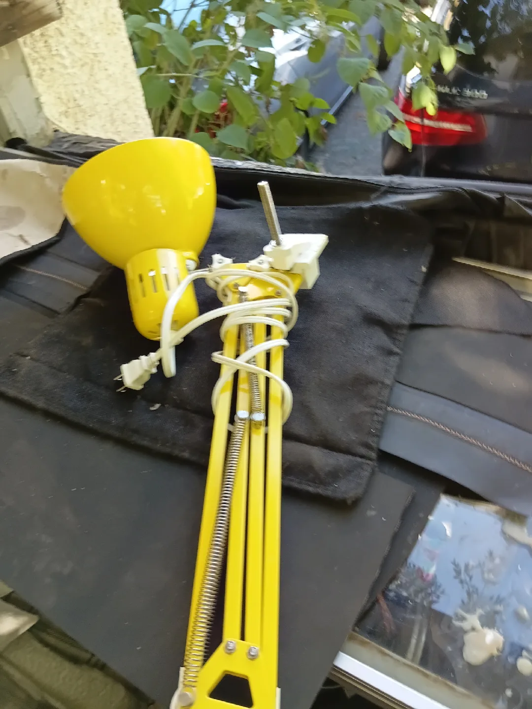 Yellow Adjustable Desk Lamp image indicator(2)