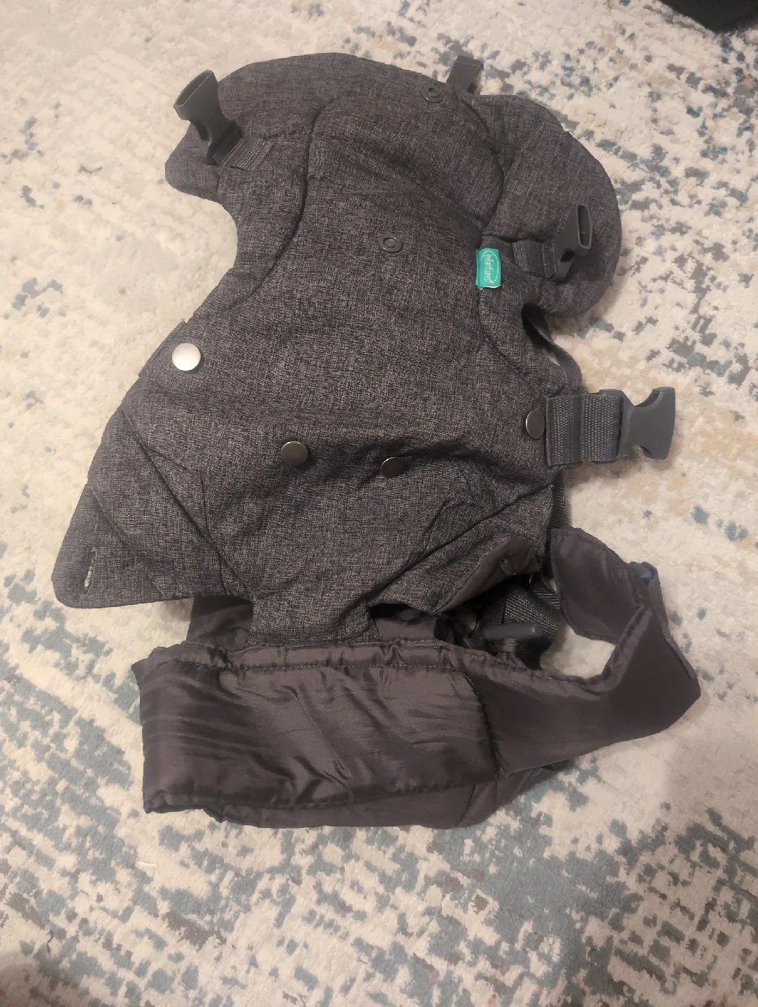 Infantino Baby Carrier - Grey